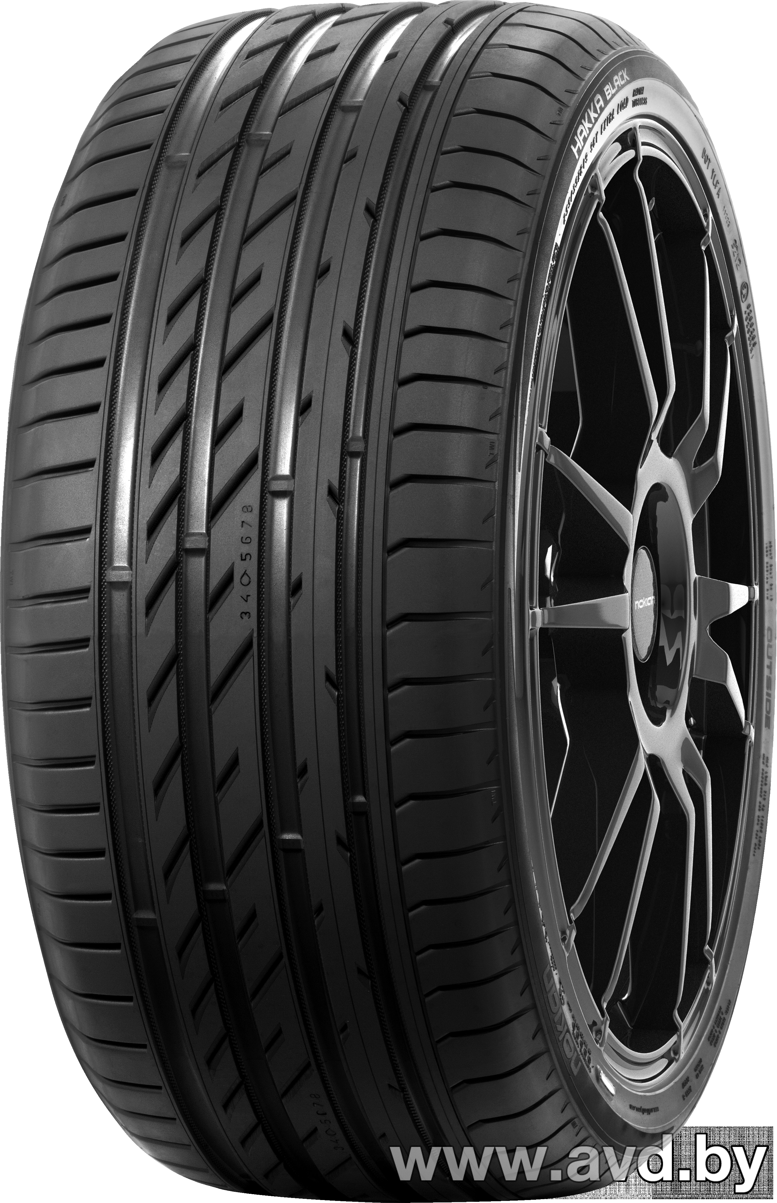 Купить Шины Nokian Tyres Hakka Black 215/55R17 98W  в Минске.