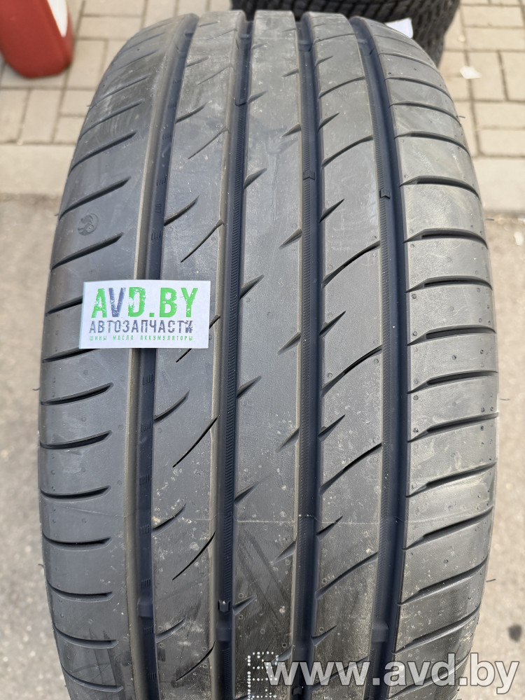 Купить Шины Goodride Solmax1 225/45R19 96W (Run-Flat)  в Минске.