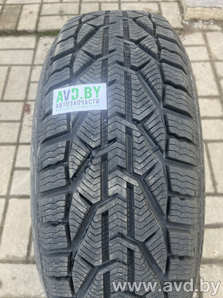 Купить Шины Tigar Winter 215/55R17 94H  в Минске.