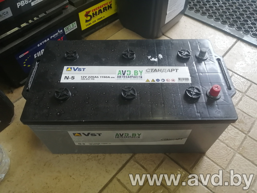 Купить Автомобильные аккумуляторы VST Standard 725 012 115 L (225 А/ч)  в Минске.