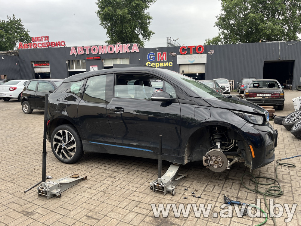 Купить Шины Continental UltraContact 155/70R19 84Q в Минске.