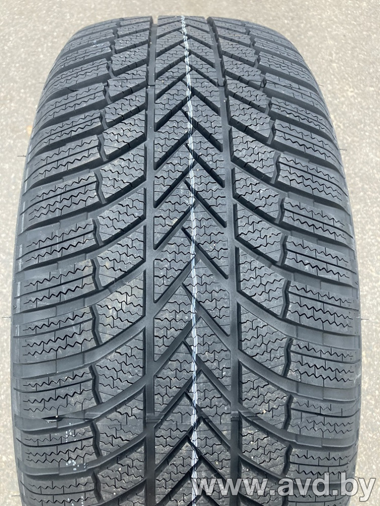 Купить Шины Bridgestone Blizzak LM005 265/45R21 108V в Минске.