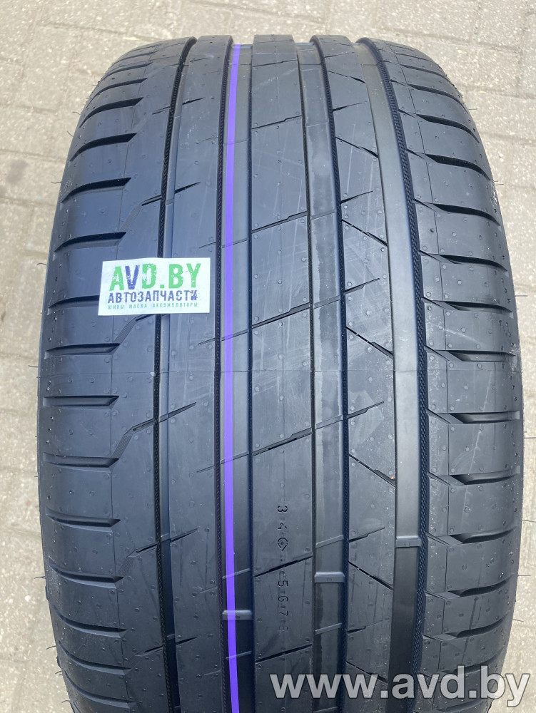 Купить Шины Nokian Tyres Hakka Black 2 SUV 295/40R21 111Y  в Минске.