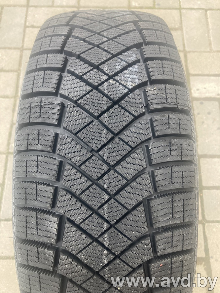 Купить Шины Pirelli Ice Zero Friction 205/60R16 96T  в Минске.