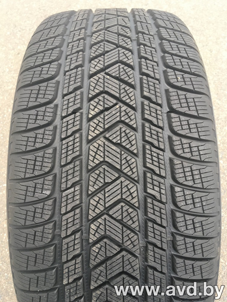 Купить Шины Pirelli Scorpion Winter 2 295/40R21 111V  в Минске.