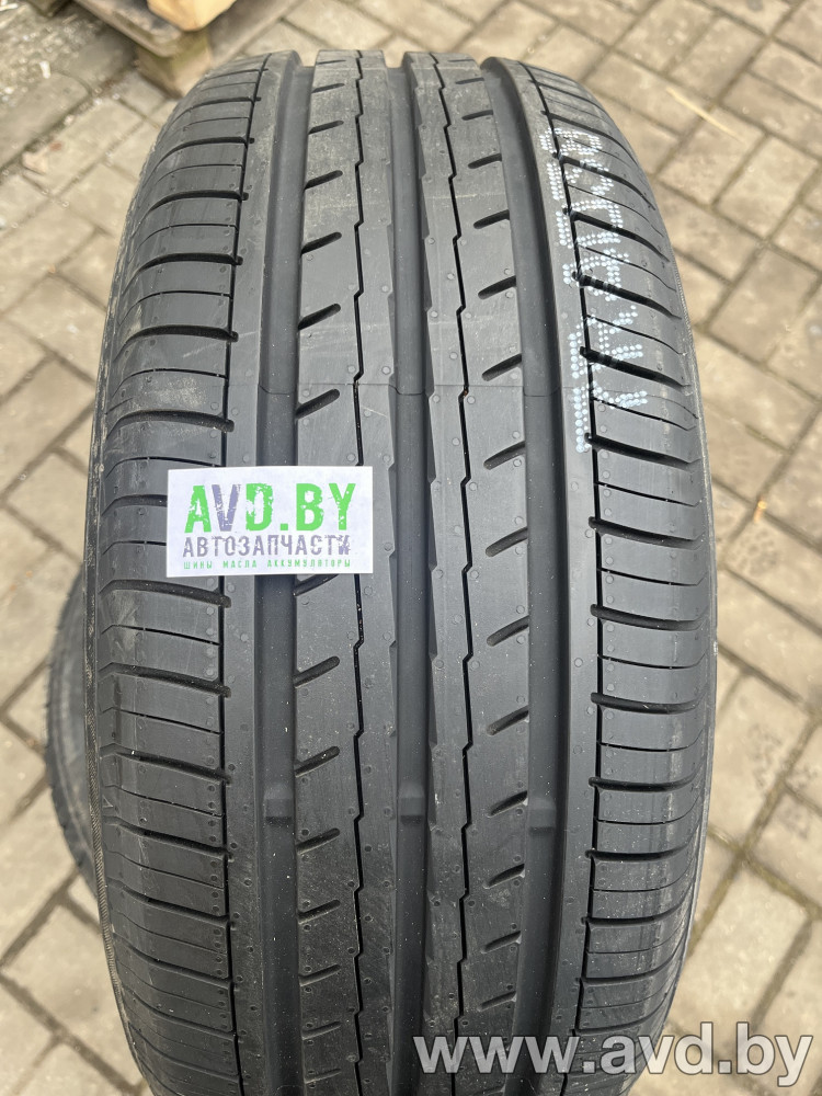 Купить Шины Yokohama BluEarth-Es ES32 215/50R17 95V в Минске.